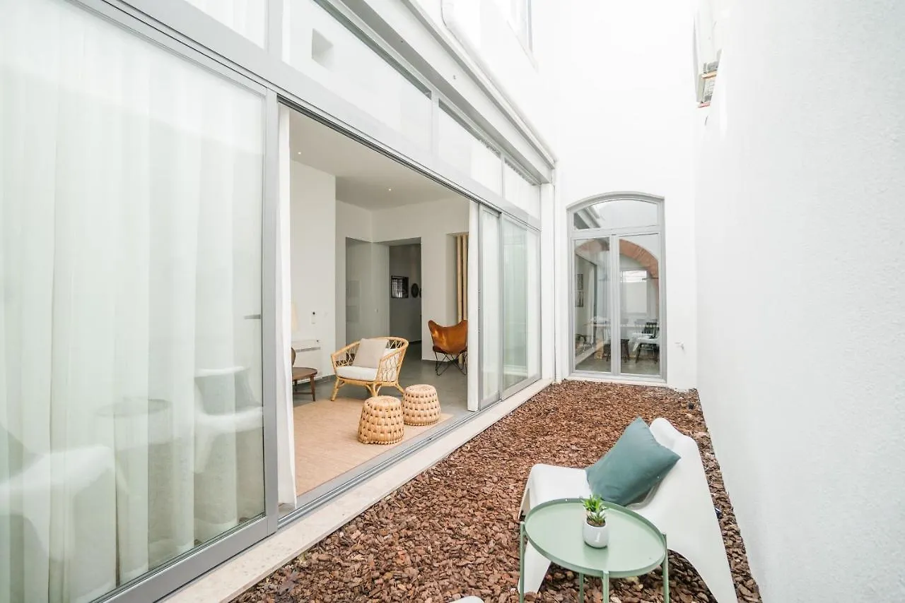 Alfama Luxury Lofts 4*, Lisboa
